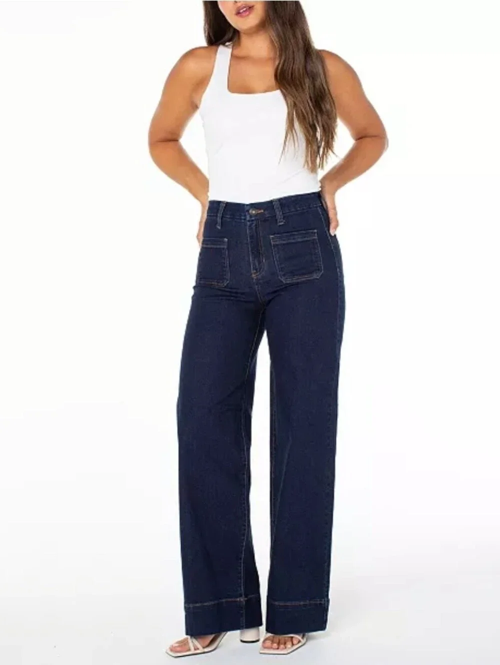 Celebrity Pink Juniors High Wide-Leg Patch Pocket Dark Wash Jeans Size 11/30 NWT - Picture 1 of 16